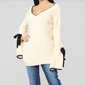 IVORY SWEATER, V-Neck, Bow Tie Arm Accents